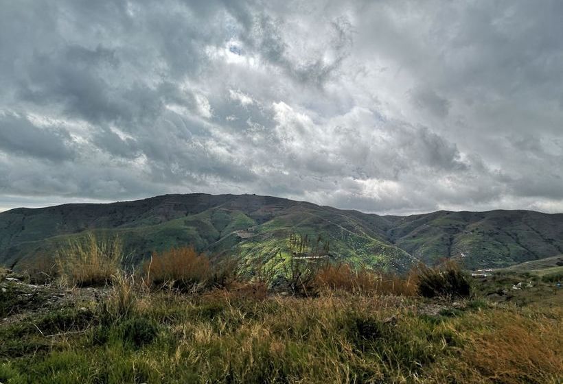 El Rincón De Yegen  Near Puente De La Tableta