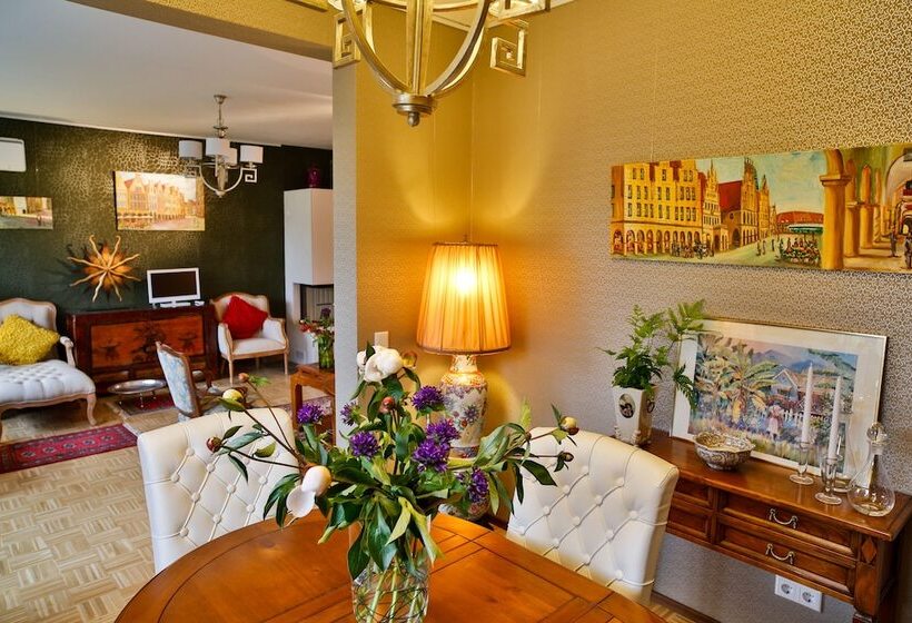 Golden Treasure Deluxe