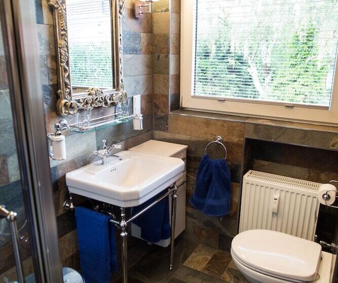 Golden Treasure Deluxe