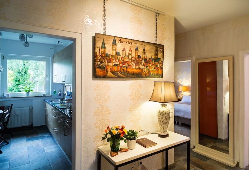 Golden Treasure Deluxe