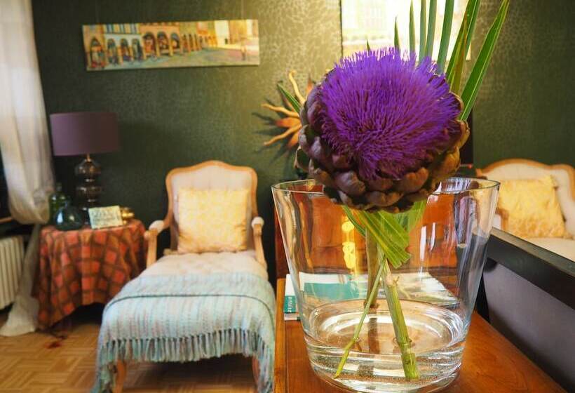 Golden Treasure Deluxe