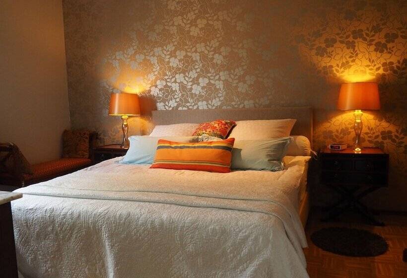 Golden Treasure Deluxe