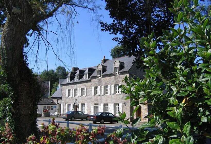 Отель Camping Du Manoir De Penn Ar Ster