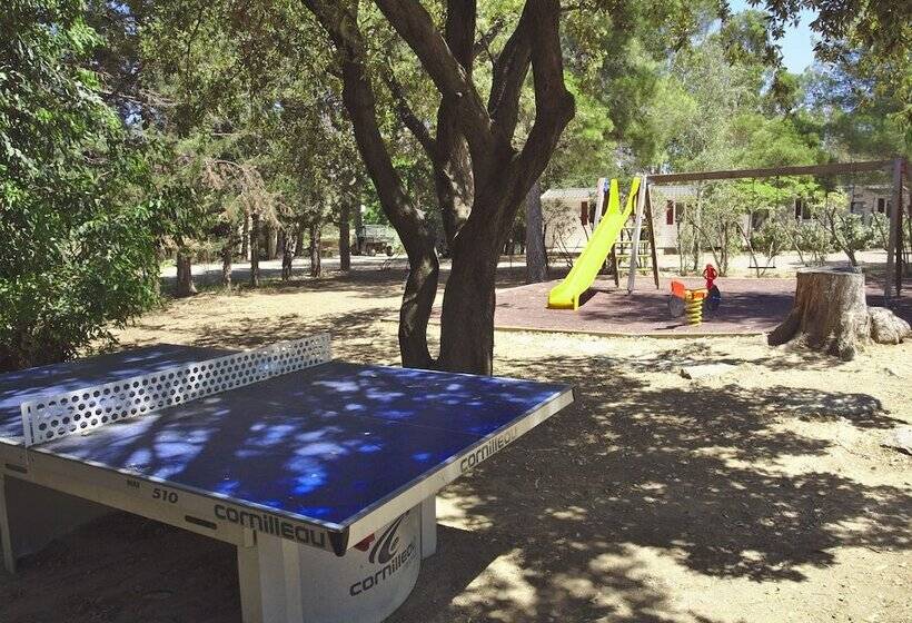 Отель Village Camping  De L Ostriconi