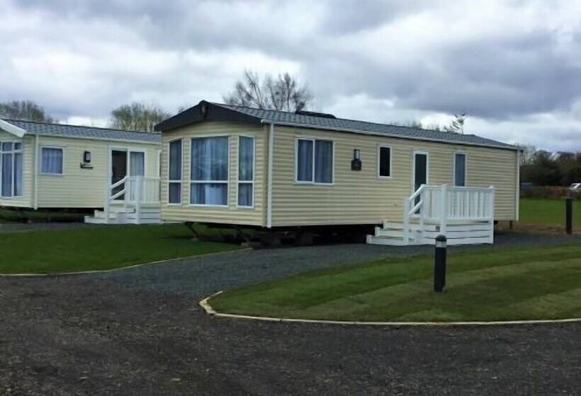 Linwater Holiday Park