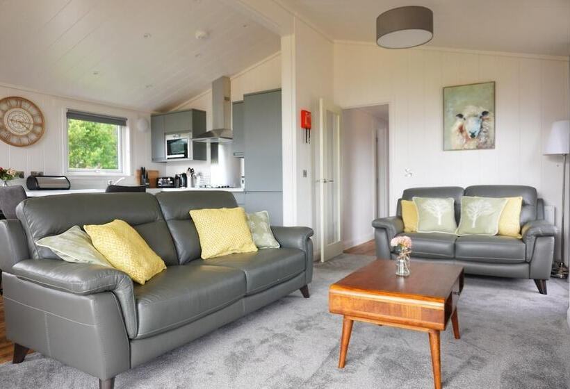 Linwater Holiday Park