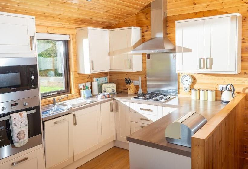 Linwater Holiday Park