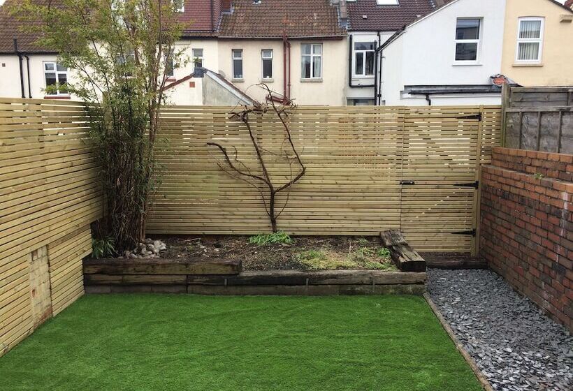 Luxury Victorian Garden Apartment