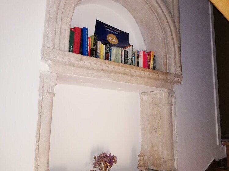 M & J Central Suites