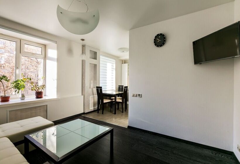 Maxrealty24 Ukrainskiy Bulvar