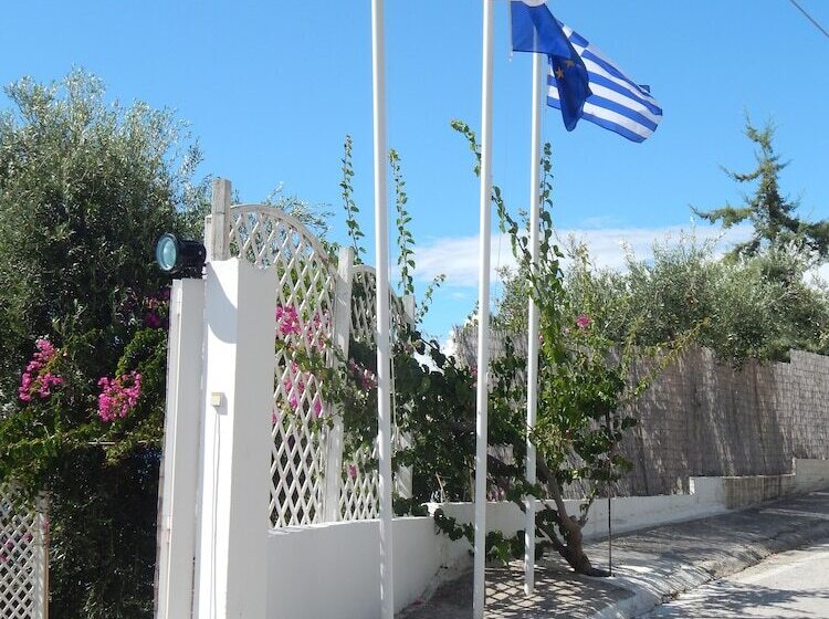 Palmina Mare Villa And Studios