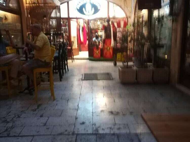 פנסיון Inchy Accommodation