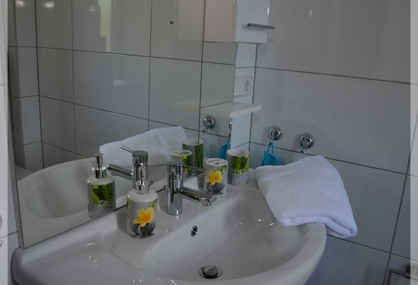 بنسيون Villa Renner