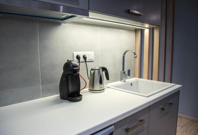 Preveza Suite Stay Leoforos Irinis 84b