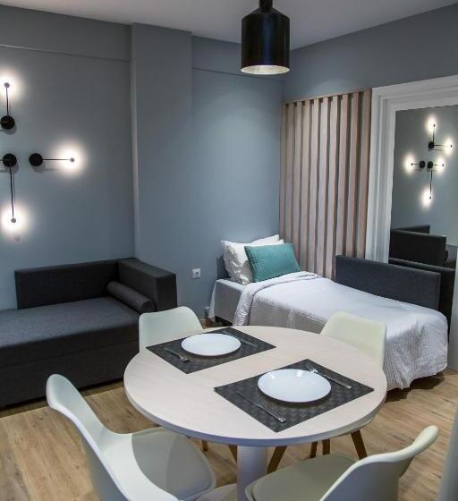 Preveza Suite Stay Leoforos Irinis 84b