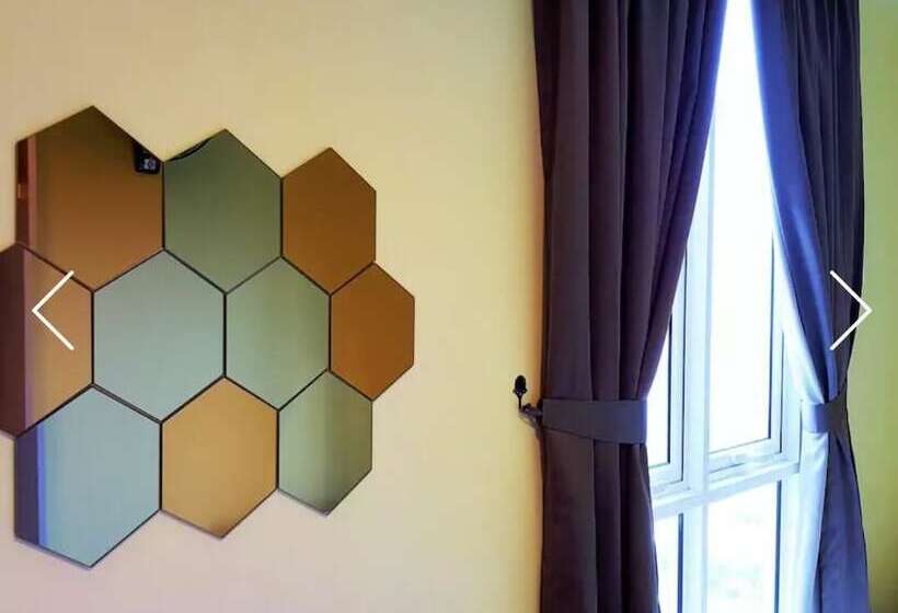 Staynest Suites At Gurney Drive