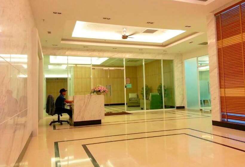 Staynest Suites At Gurney Drive