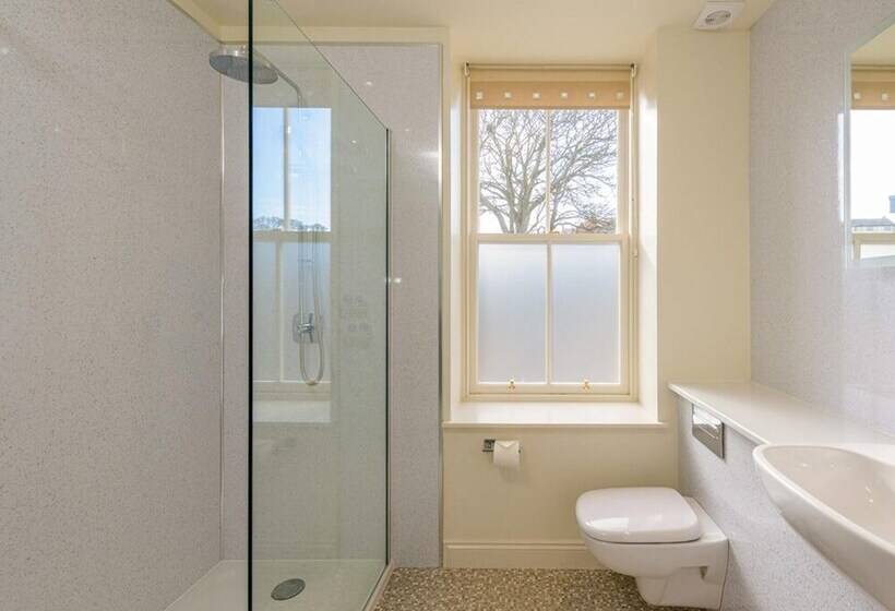 Tensea  Charming 3 Bed Apartment In North Berwick