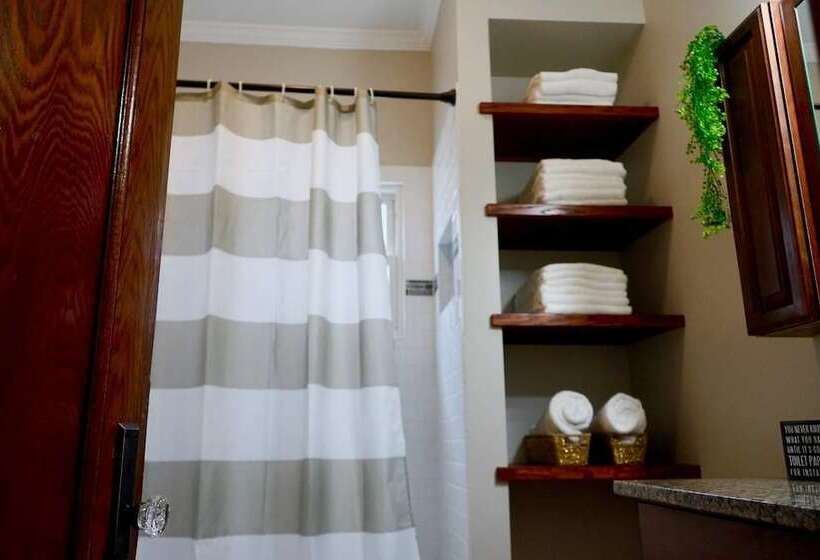 The Pinnacle   Peace, Perfection, Practicality