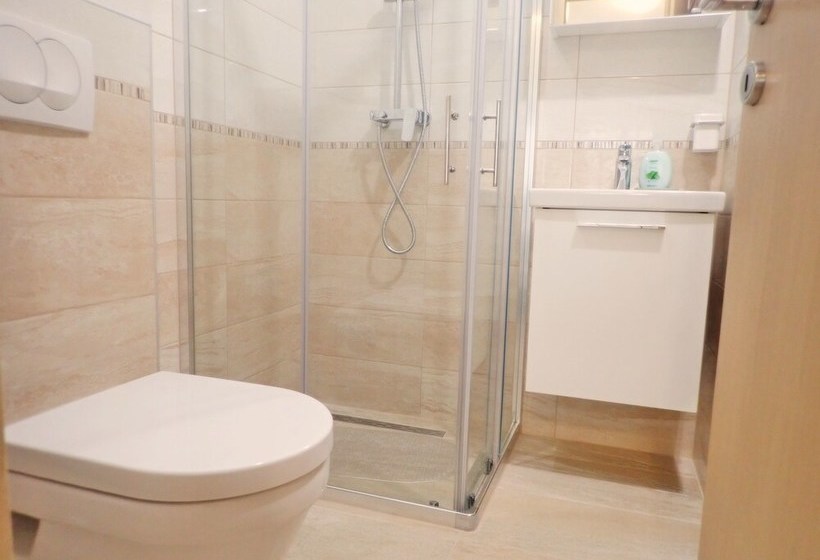 Apartmani Starigrad Paklenica   Danijel