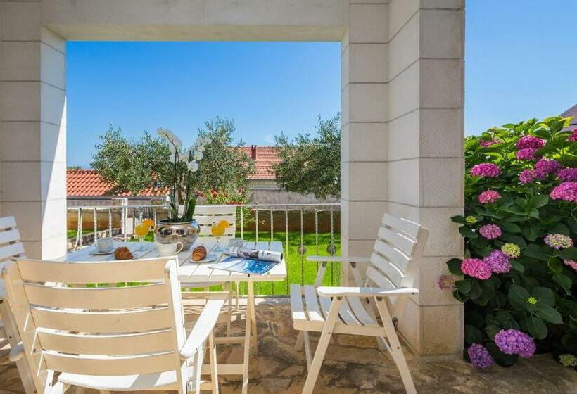 Villa Edo   Charme Homes