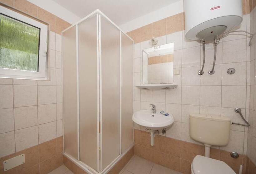 Apartments Jasenka Supetar