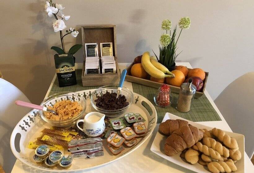 Athens Airport Lodge