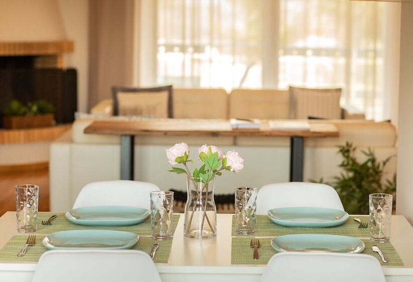 Athens Airport Lodge