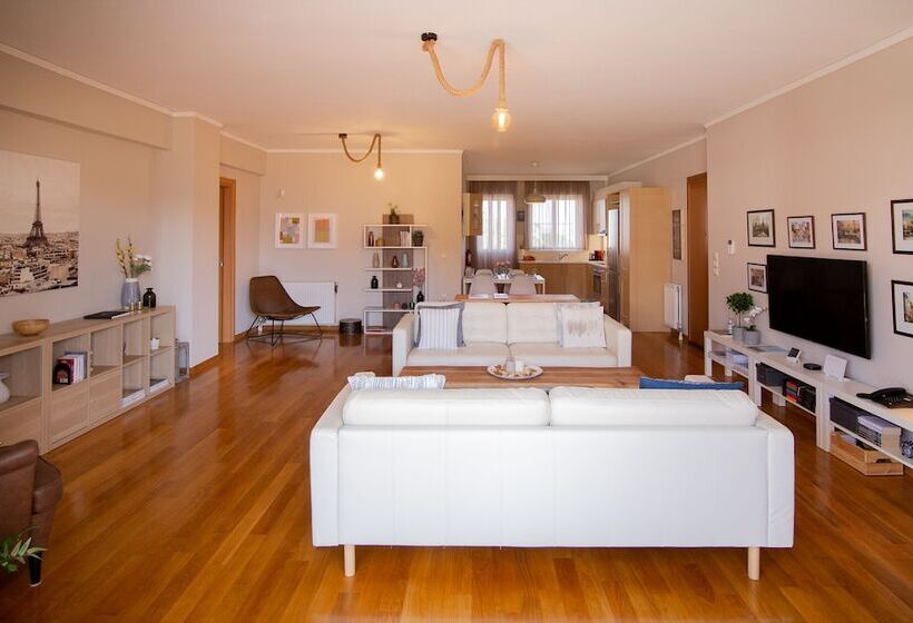 Athens Airport Lodge