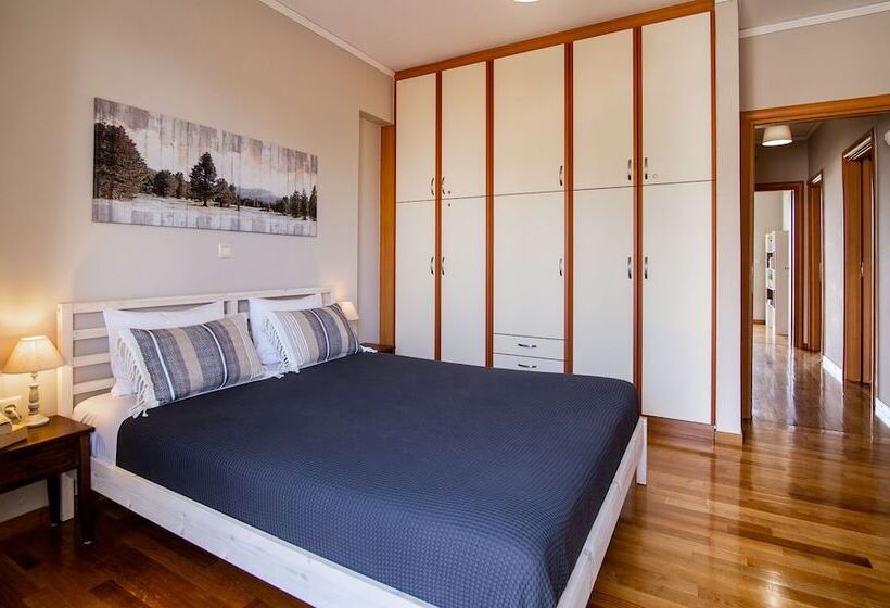 Athens Airport Lodge