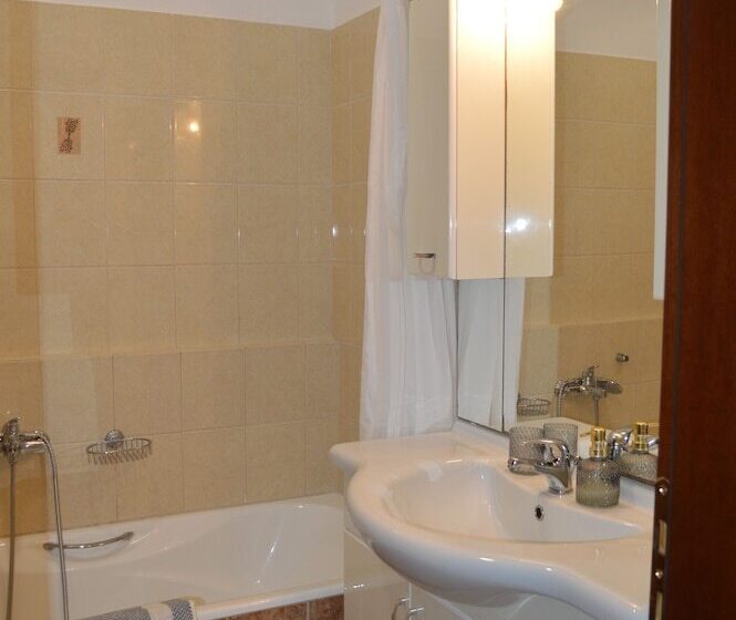 Best House Sea View Apartment