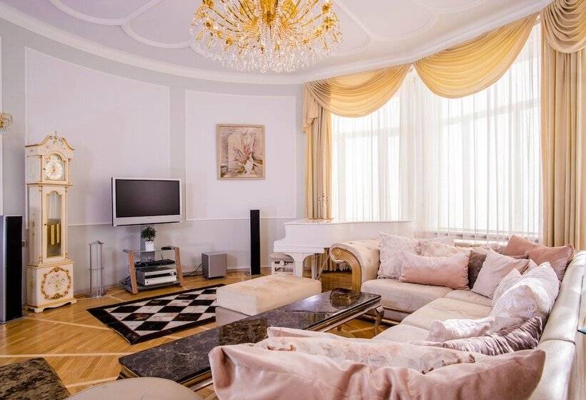 Funny Dolphins Apartments Moscow City