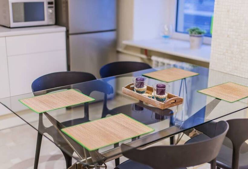 Gm Apartment Smolenskaya Sennaya 27