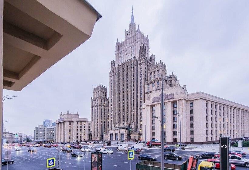 Gm Apartment Smolenskaya Sennaya 27