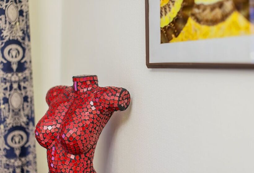 Gm Apartment Smolenskaya Sennaya 27