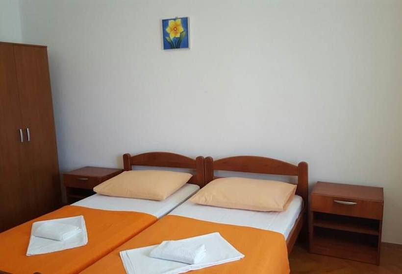 Guesthouse Jenny Adults Only