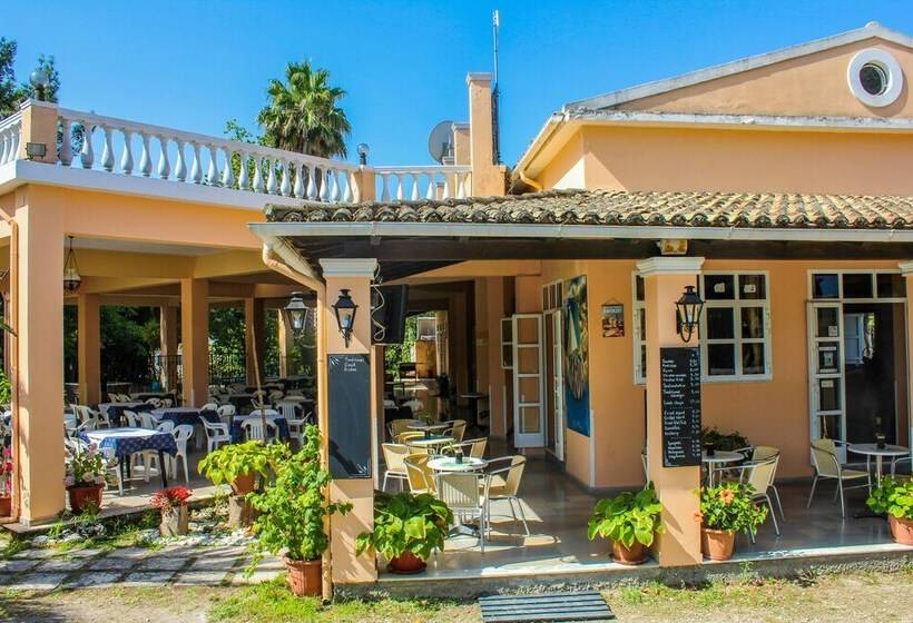 ホテル Happy Camp Mobile Homes In Karda Beach Camping And Bungalows