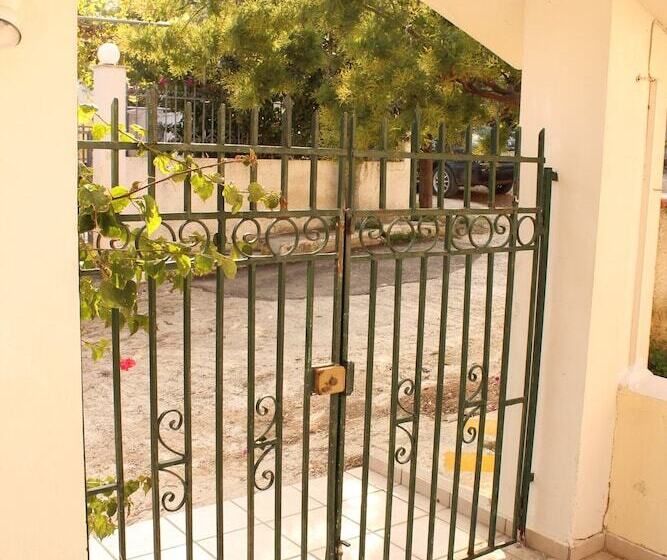 Levy S Place Athens Airport