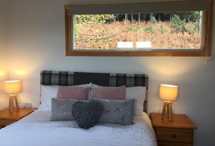 Loch Broom Cabins Seaviews& Petfriendly