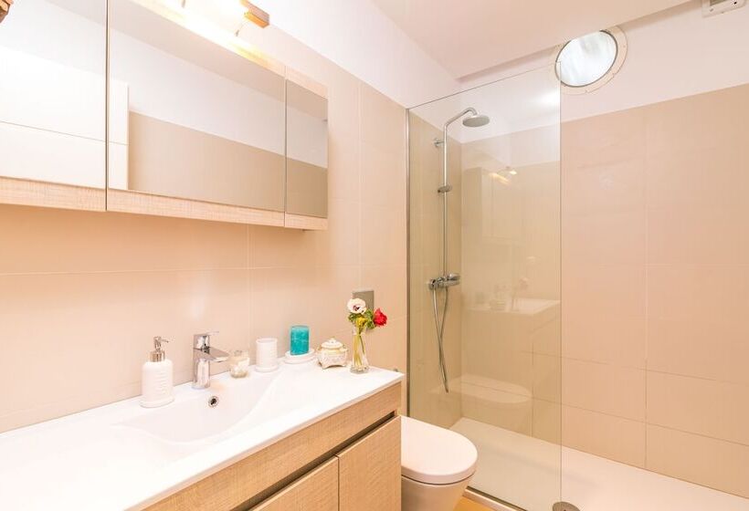 Melithea Seaview Villa