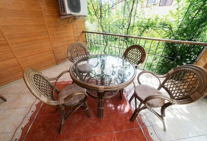 Orhideya Park Cottage