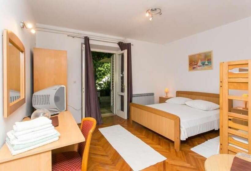 פנסיון Guest House Zec Lopud