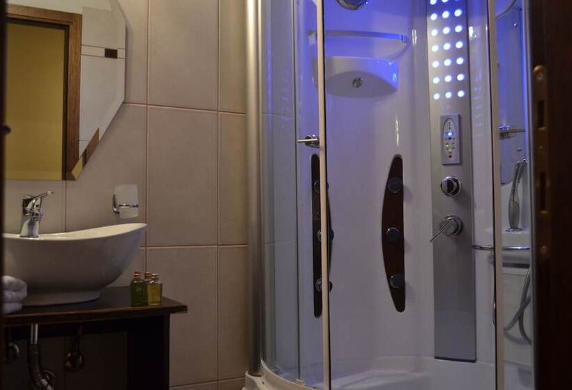 ペンション Eleni S Guesthouse