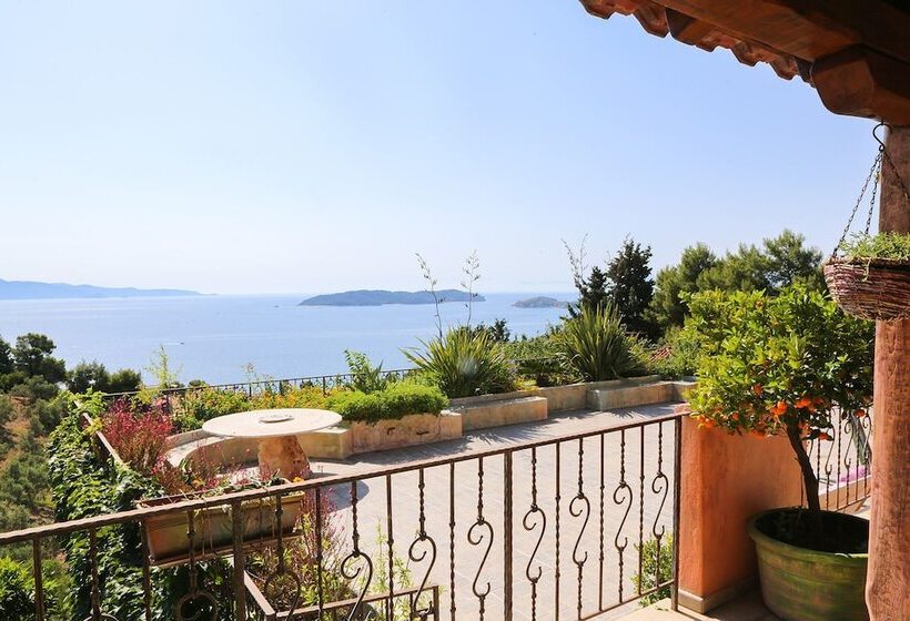 Villa Stratos Skiathos