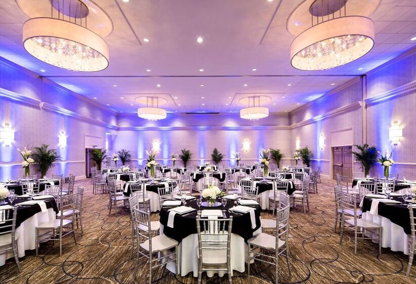 Doubletree By Hilton Hotel Jacksonville Riverfront