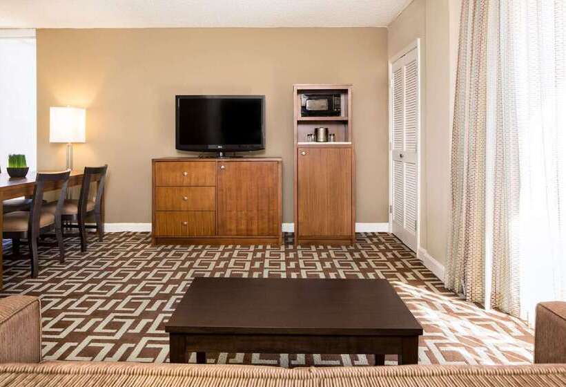Doubletree By Hilton Hotel Jacksonville Riverfront
