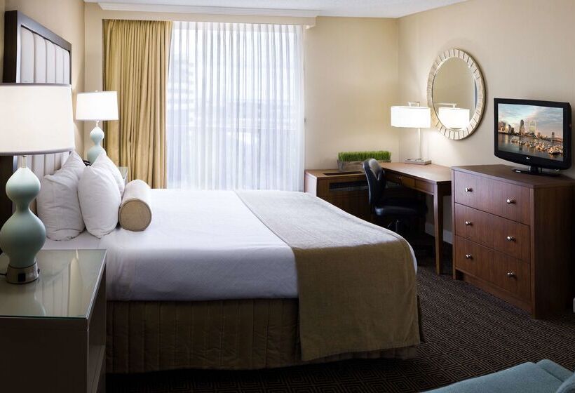 Doubletree By Hilton Hotel Jacksonville Riverfront