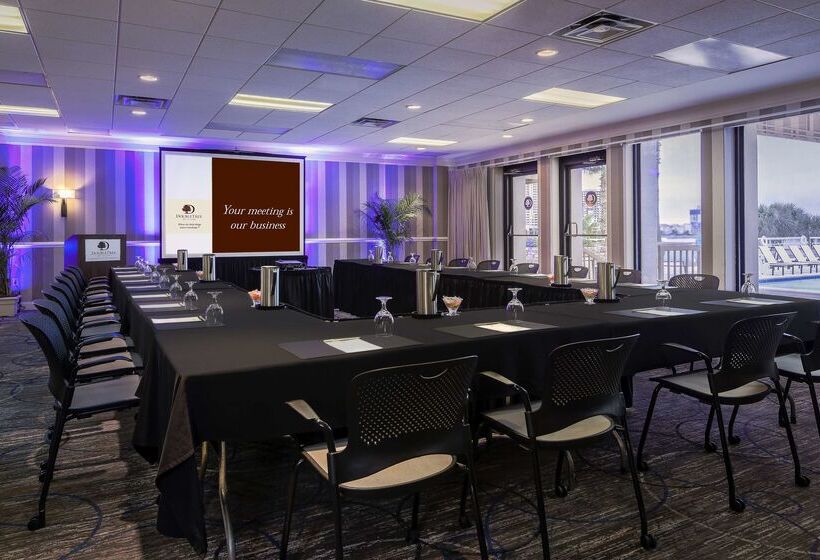 Doubletree By Hilton Hotel Jacksonville Riverfront