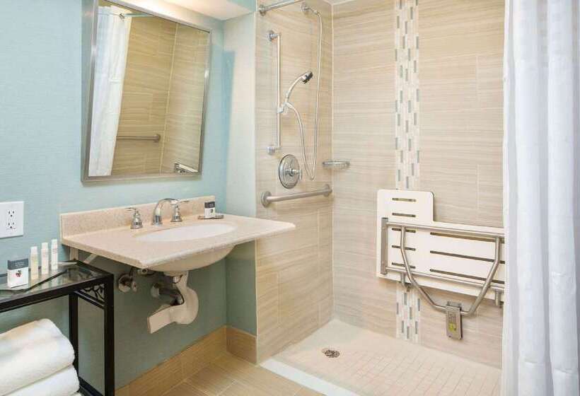 Doubletree By Hilton Hotel Jacksonville Riverfront