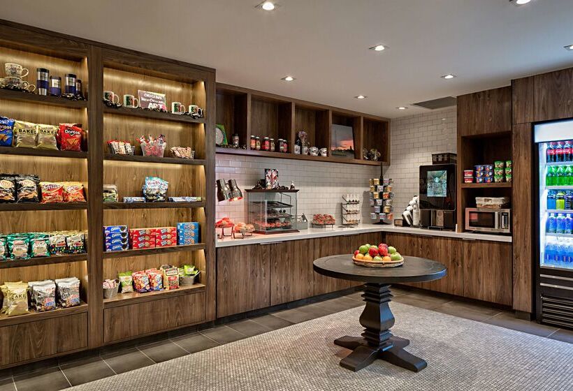 Hilton New Orleans Airport